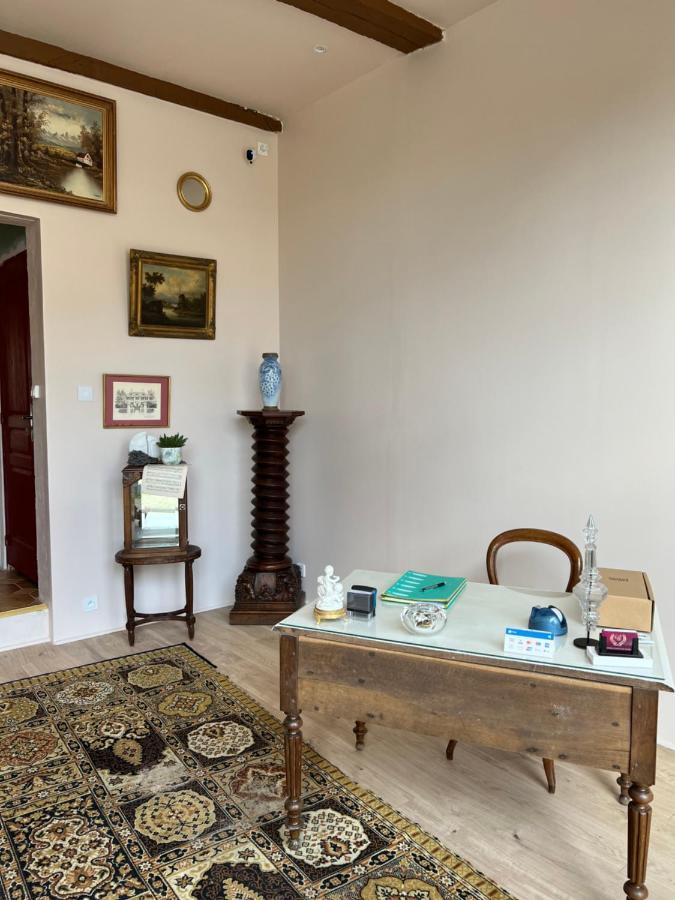 L'Escale Chambres Et Table D'Hotes Verdun-sur-le-Doubs Exterior foto