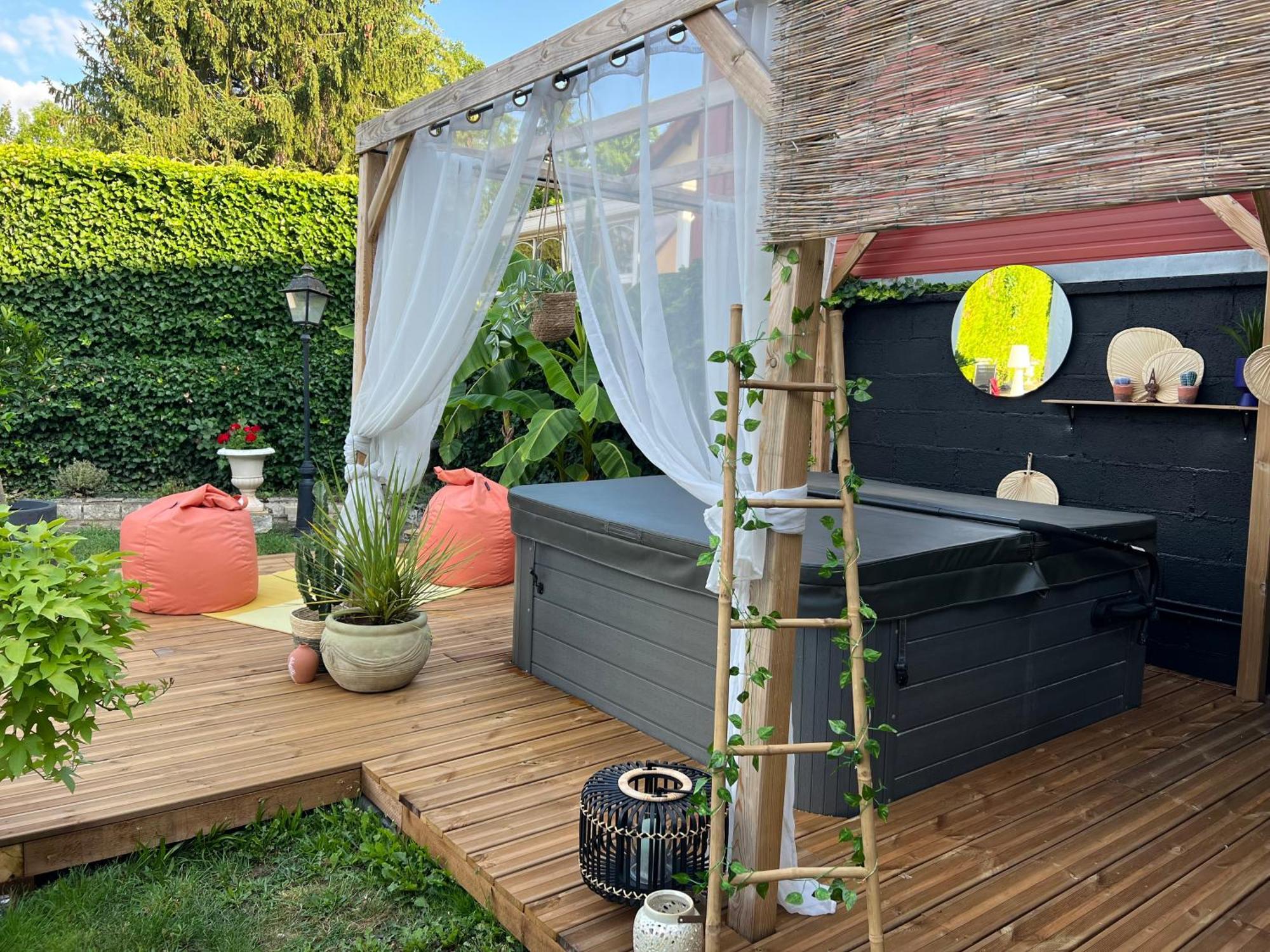 L'Escale Chambres Et Table D'Hotes Verdun-sur-le-Doubs Exterior foto